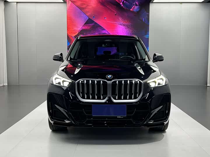 Фото 2 - BMW X1