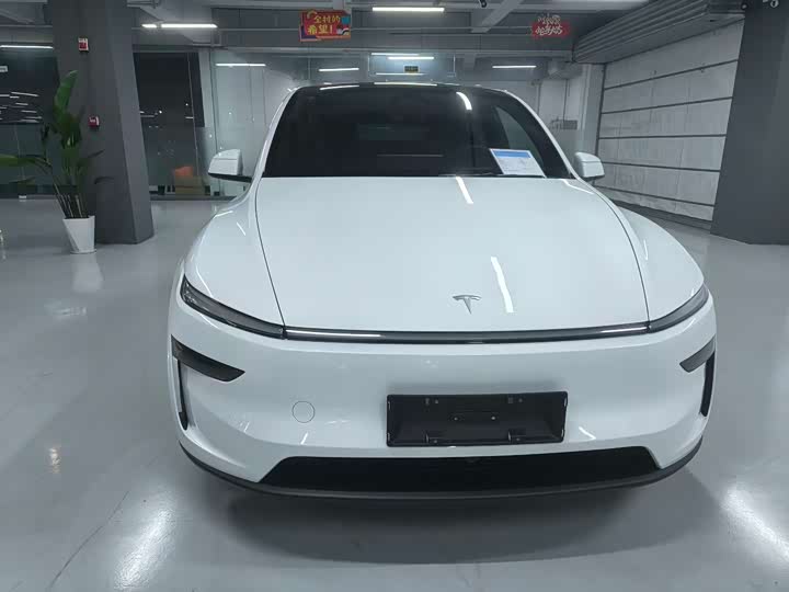 Tesla Model Y 2026 2026款 长续航全轮驱动版
