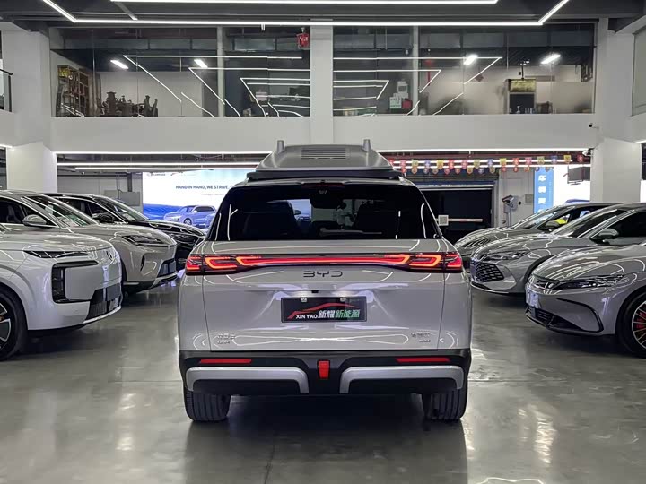 BYD Sea Lion 07 DM-i Hybrid 2025 2025款 150 领航+版