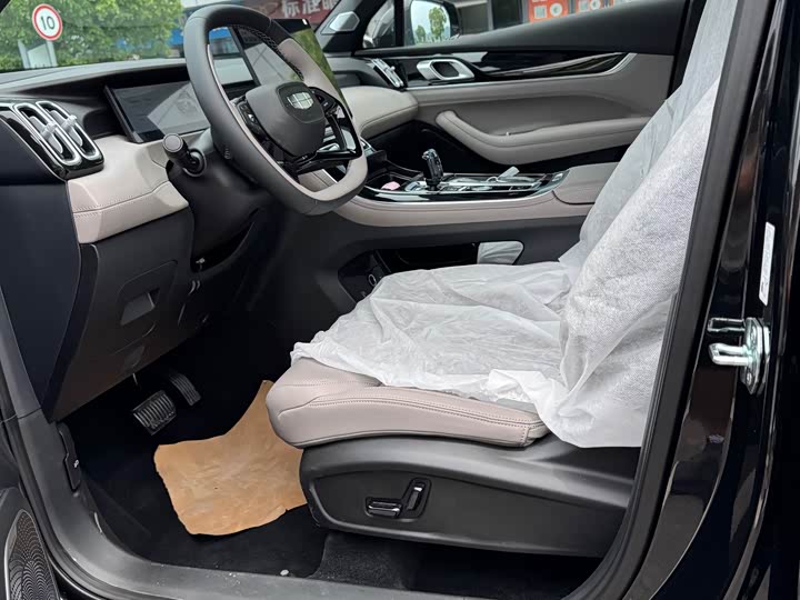 Geely Atlas L 2025 2025款 第四代 1.5TD DCT 山河