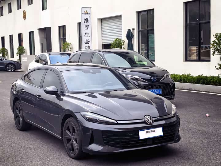 Volkswagen Lamando L 2026 2026款 凌渡L GTS 380TSI 凌风百万纪念版