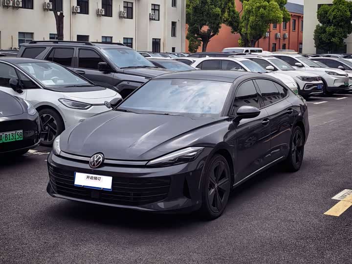 Volkswagen Lamando L 2026 2026款 凌渡L GTS 380TSI 凌风百万纪念版