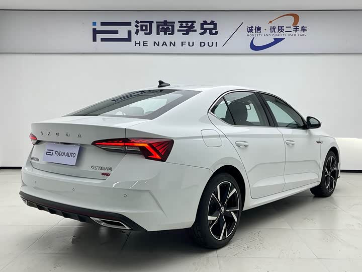 2023 Skoda Octavia Pro