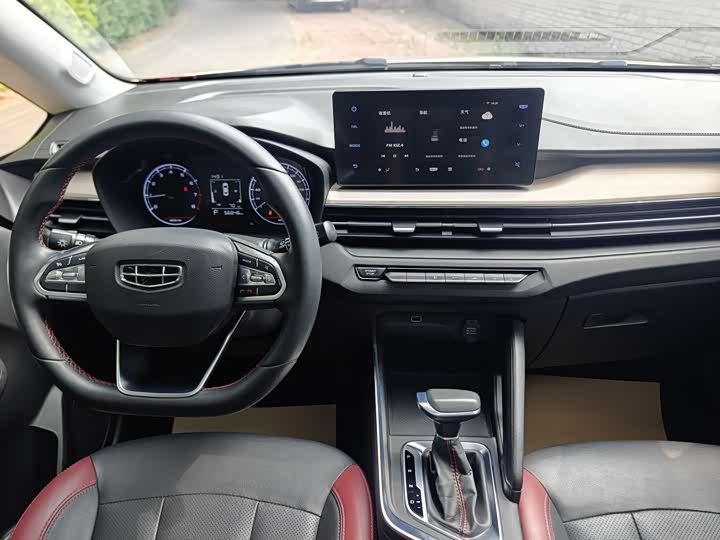 Geely Vision X3 2021 2021款 PRO 1.5L CVT尊贵型