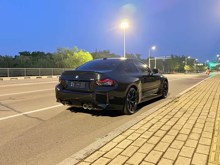 صورة 4 - BMW M2
