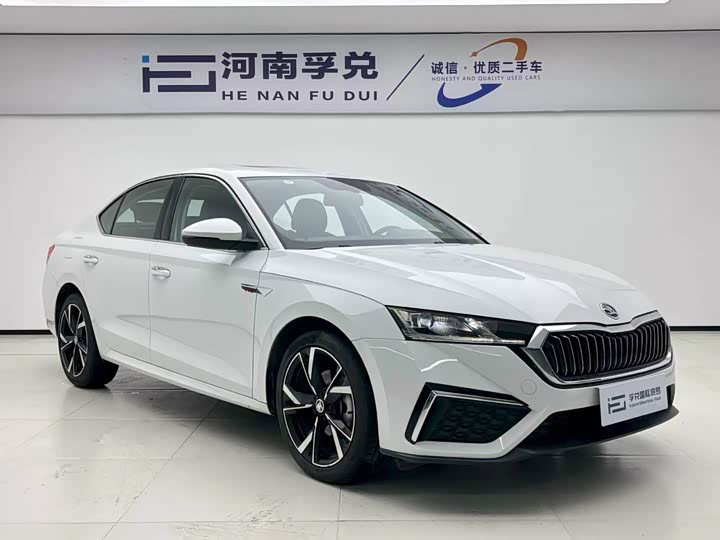 2023 Skoda Octavia Pro