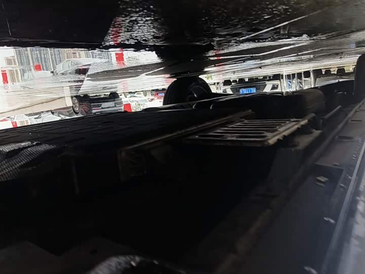 2024 Hongqi HS7 Hybrid