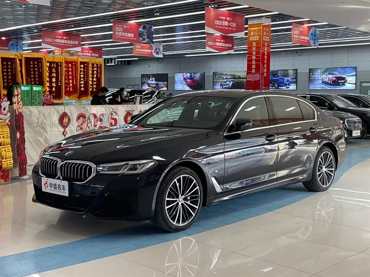 Фото 1 - BMW 5 Series