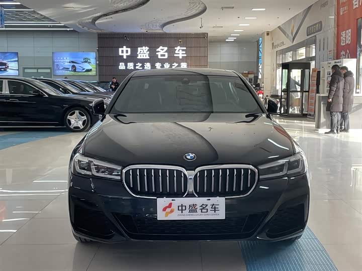 Фото 2 - BMW 5 Series