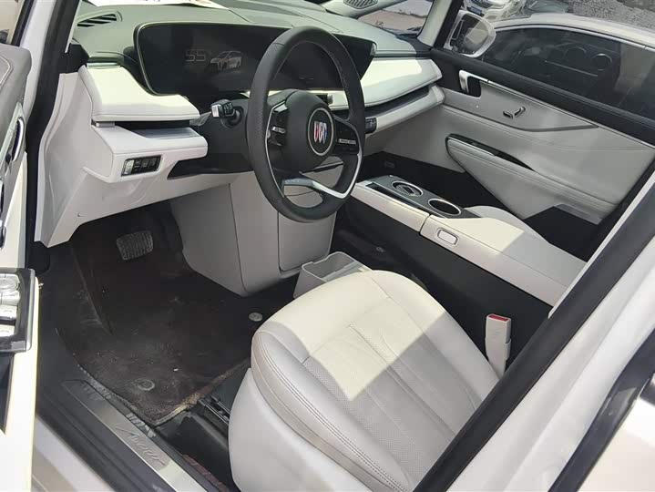 Фото 9 - Buick GL8 Hybrid