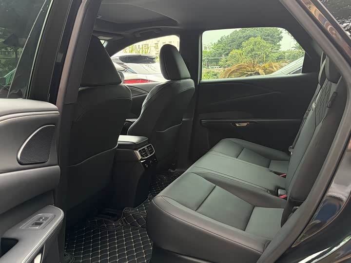 Lexus RX 2025 2025款 300 四驱骏享版