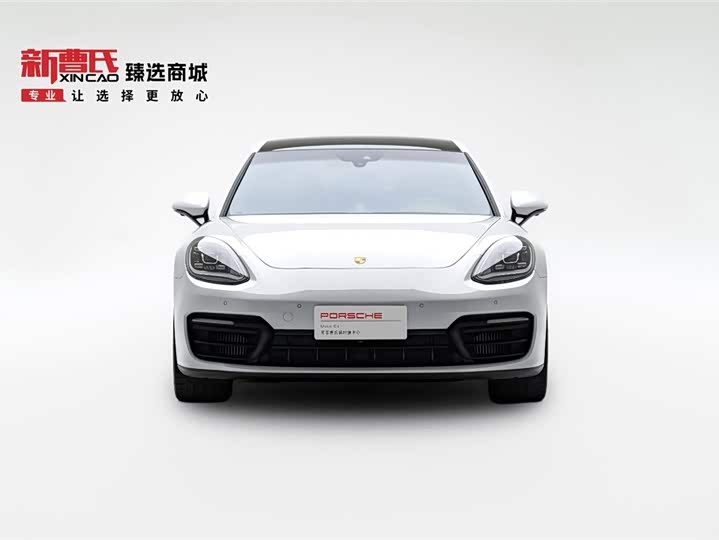 Фото 2 - Porsche Panamera