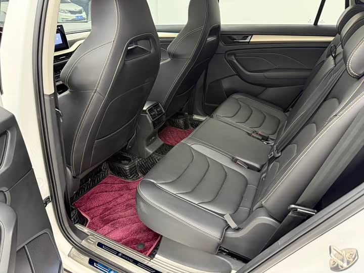 Skoda Kodiaq 2022 2022款 TSI330 7座两驱奢享版