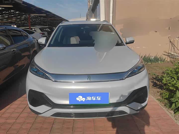 Фото 2 - BYD Yuan Plus