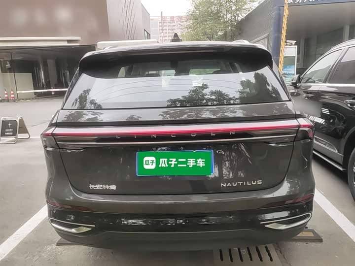 Lincoln Nautilus 2025 2025款 2.0T 四驱尊逸版
