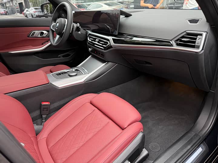 Zdjęcie 5 - BMW 3 Series