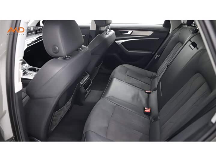 Audi A6 2022 2022款 Avant 先锋派 45 TFSI 臻选动感型