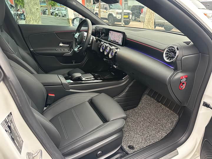 Mercedes-Benz CLA-Class 2021 2021款 CLA 260 4MATIC