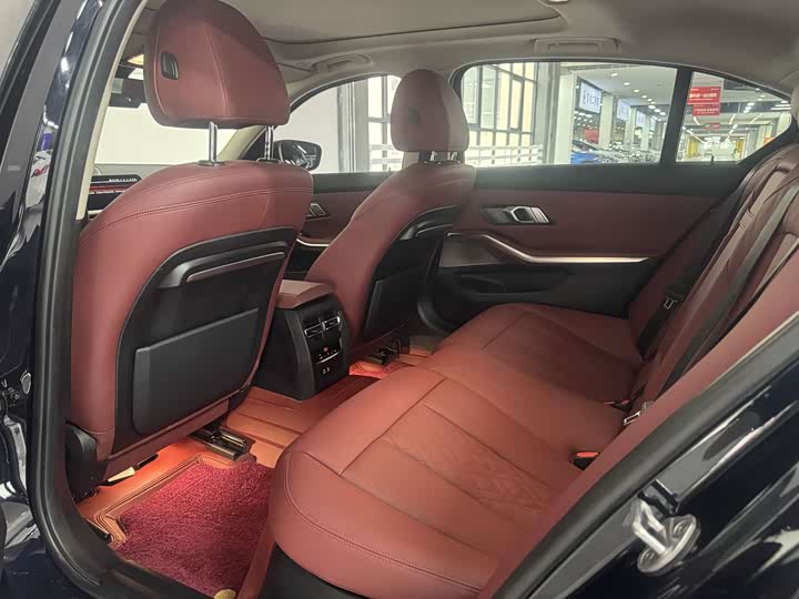 Фото 6 - BMW 3 Series