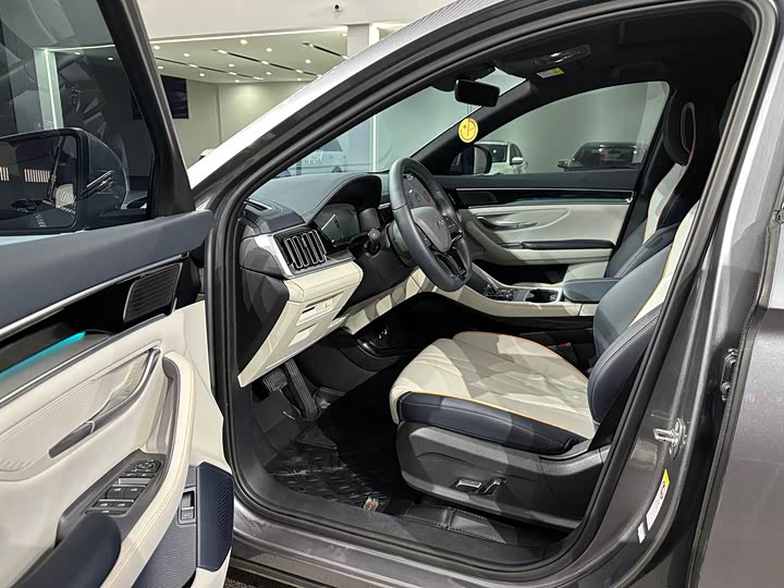Фото 6 - BYD Song Plus Hybrid/EV