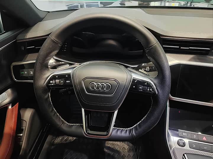 Audi A7L 2025 2025款 45 TFSI quattro 黑武士版