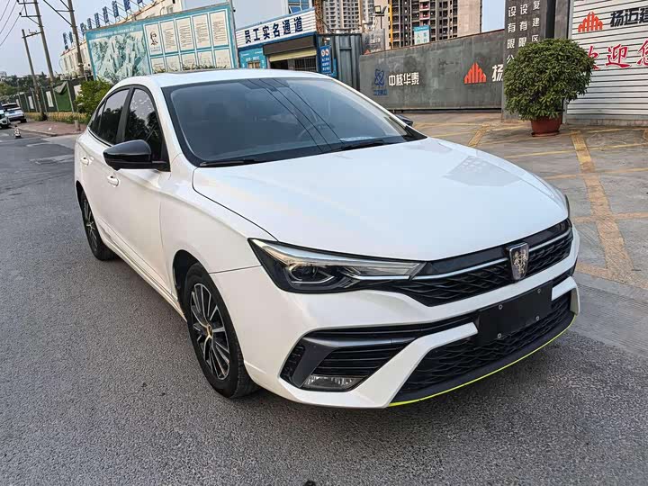 Zdjęcie 3 - Roewe i5