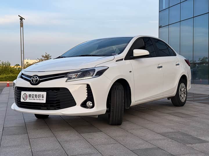 Toyota Vios 2022 2022款 1.5L 20周年纪念版