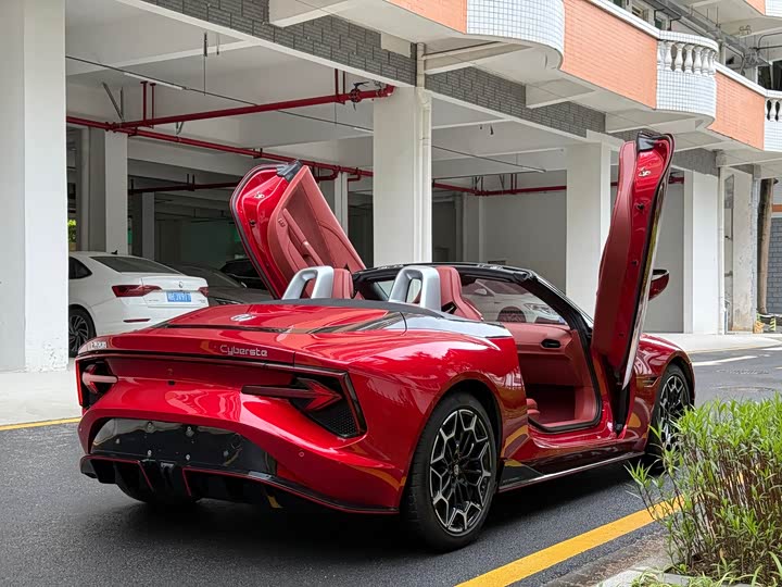 MG Motor Cyberster 2024 2024款 501km 魅力心动版