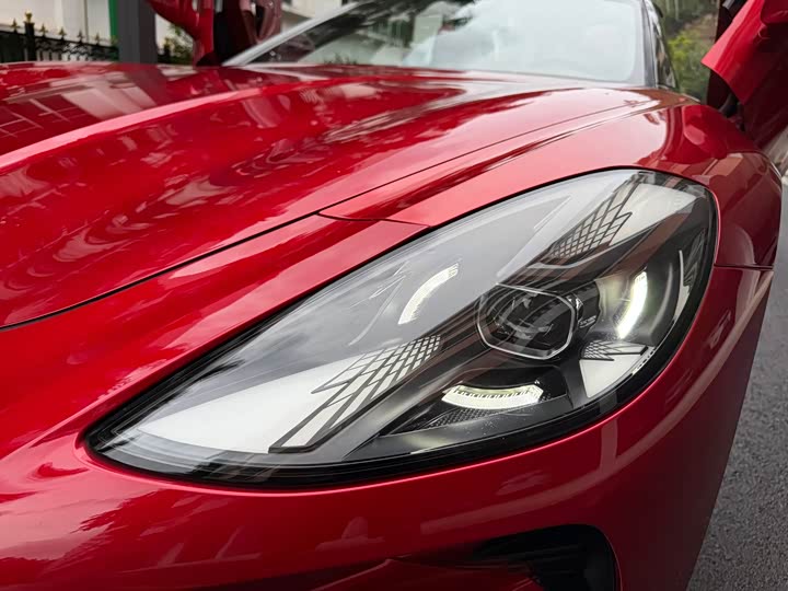 MG Motor Cyberster 2024 2024款 501km 魅力心动版
