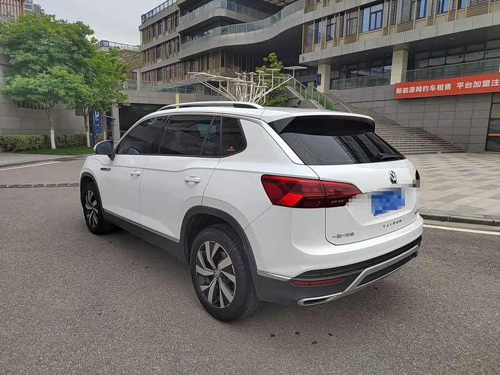 Volkswagen Tayron 2020 2020款 330TSI 两驱豪华智联版