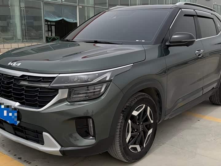 Kia Seltos 2023 2023款 1.5L CVT尊贵版