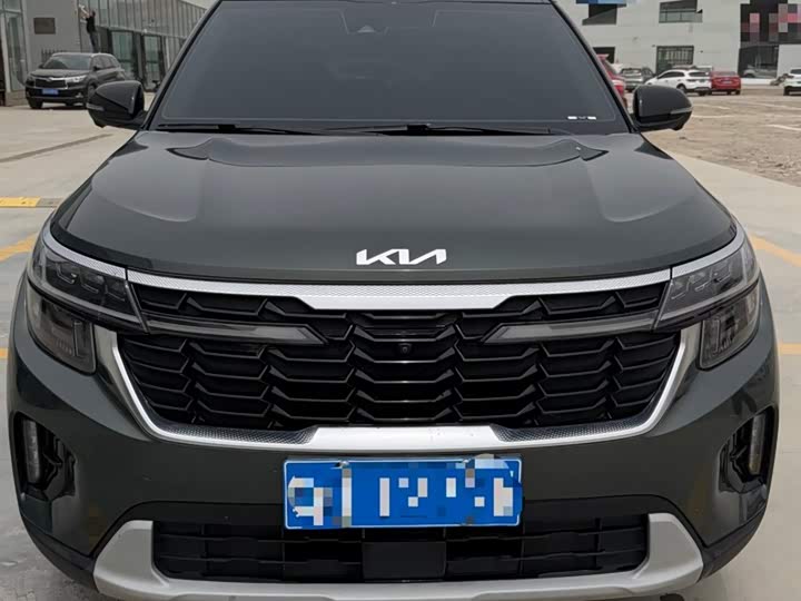 Kia Seltos 2023 2023款 1.5L CVT尊贵版