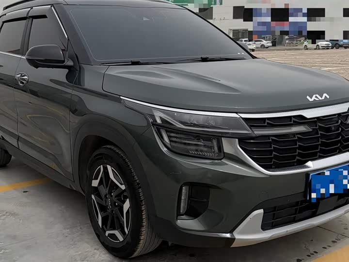 Kia Seltos 2023 2023款 1.5L CVT尊贵版