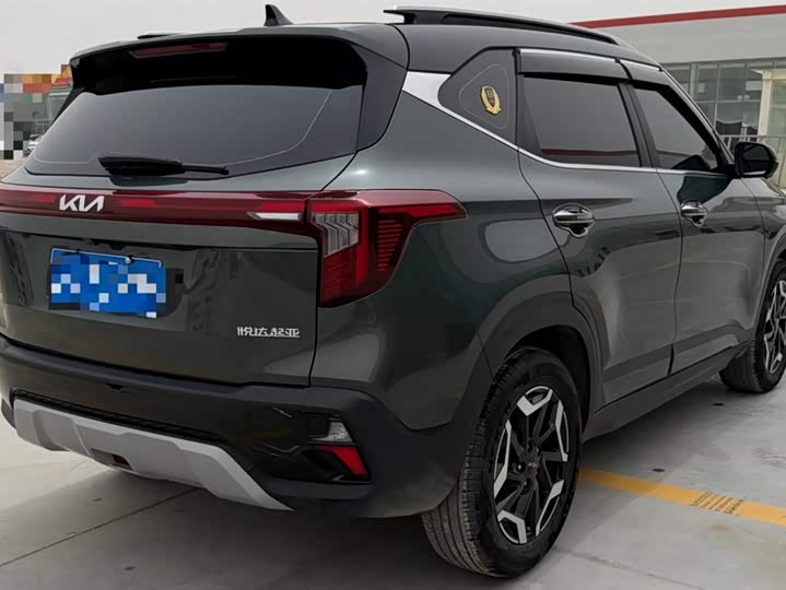 Kia Seltos 2023 2023款 1.5L CVT尊贵版