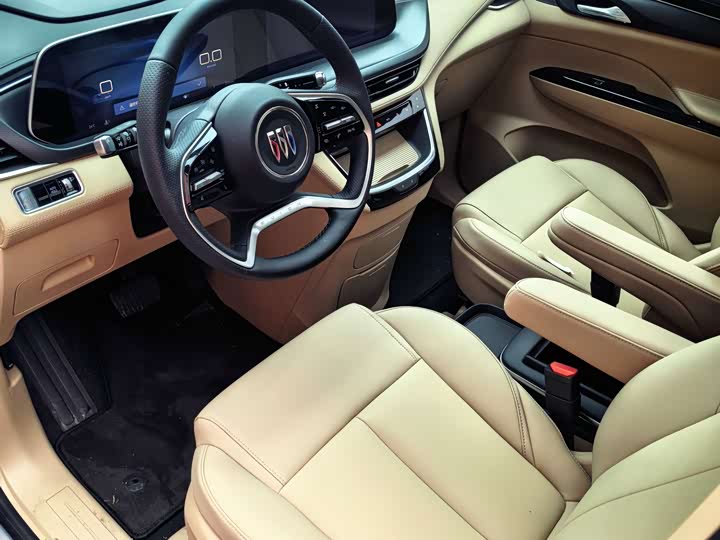 Фото 4 - Buick GL8 ES