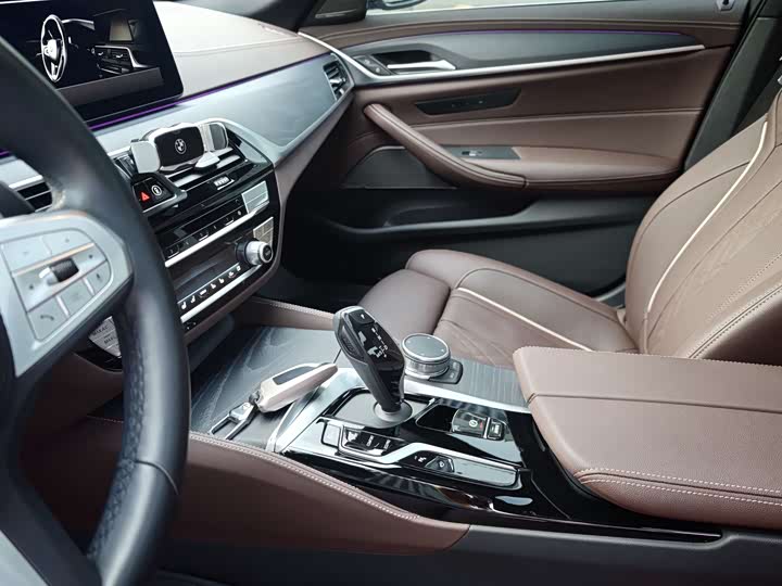 Фото 7 - BMW 5 Series