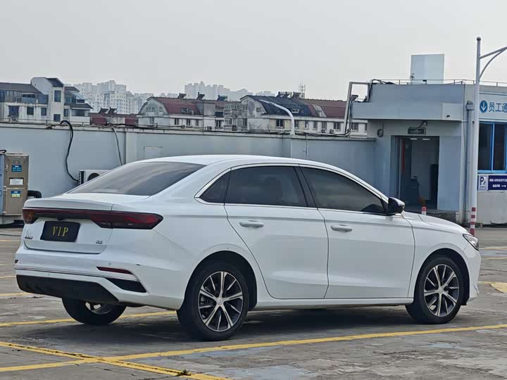 Zdjęcie 4 - Geely Emgrand
