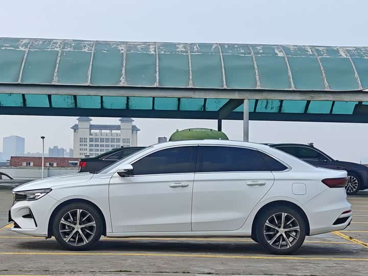 Zdjęcie 7 - Geely Emgrand