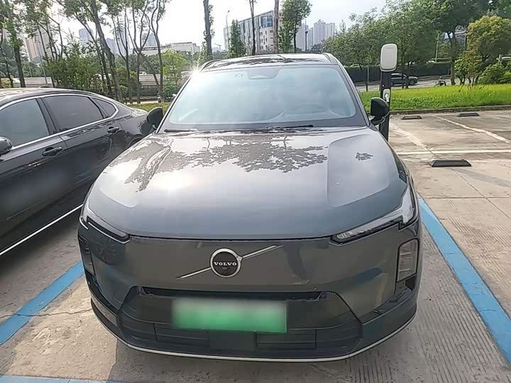 Volvo XC70 Hybrid 2026 2026款 四驱超长续航Ultra