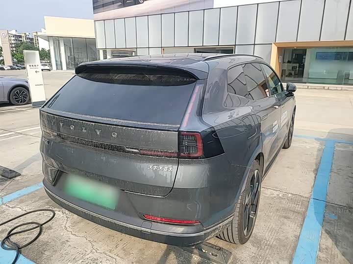 Volvo XC70 Hybrid 2026 2026款 四驱超长续航Ultra