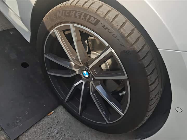 BMW 3 Series 2025 2025款 325Li M运动套装