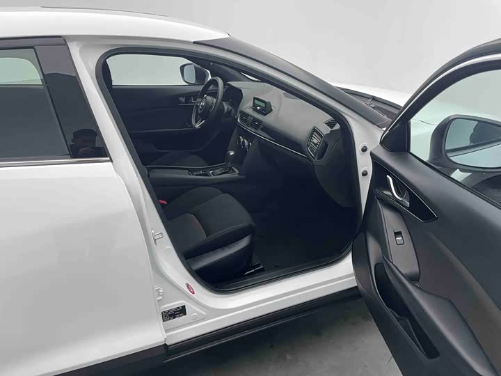 Mazda CX-4 2021 2021款 2.0L 自动两驱蓝天活力版