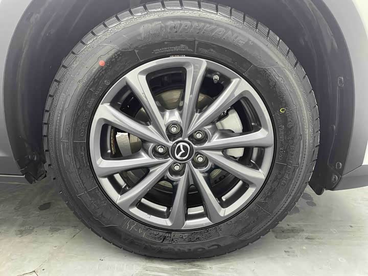 Mazda CX-4 2021 2021款 2.0L 自动两驱蓝天活力版