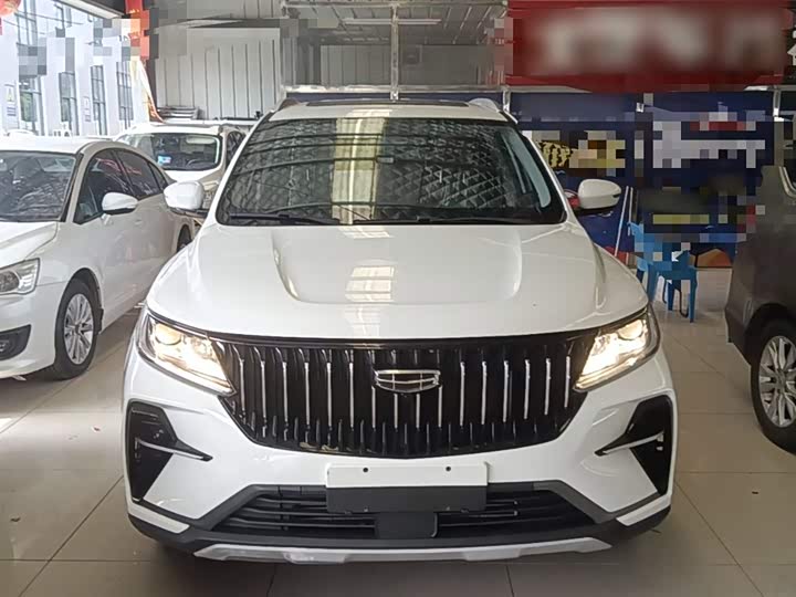Photo 3 - Geely Vision X6