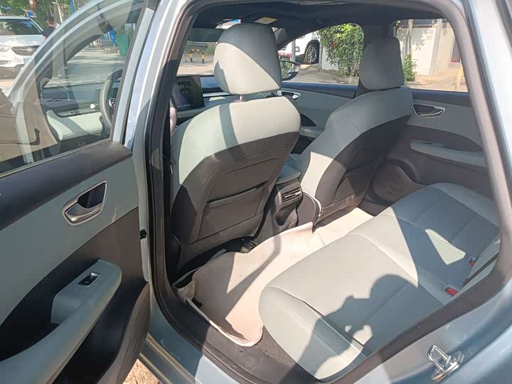 Roewe D6 2025 2025款 520km 智享版