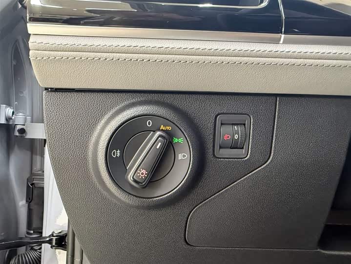 Jetta VS5 2026 2026款 280TSI 自动旗舰高光版