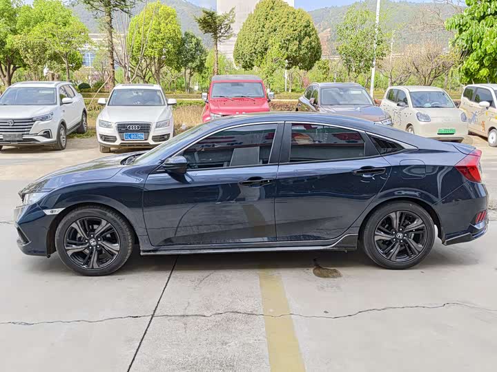 Zdjęcie 4 - Honda Civic