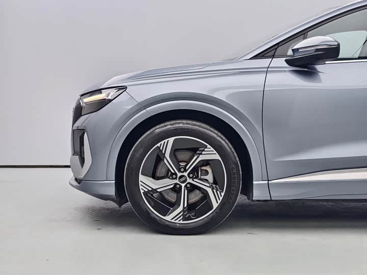 Audi Q4 e-tron 2023 2023款 40 e-tron 创境版