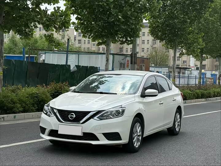 Фото 3 - Nissan Sylphy