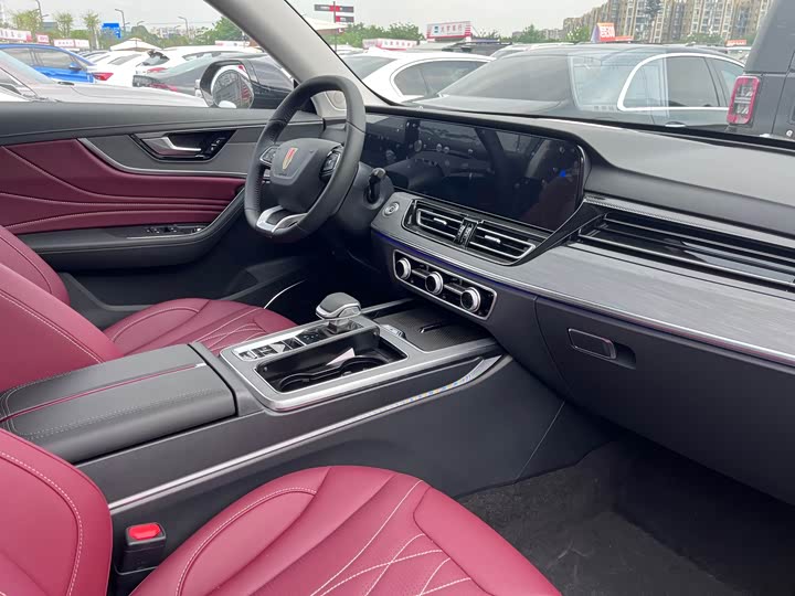 Hongqi HS5 2026 2026款 2.0T 两驱旗享Pro版